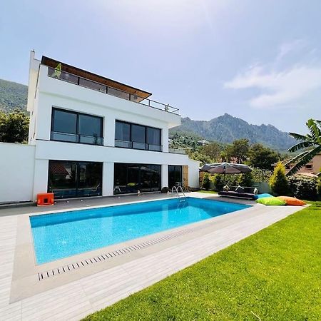 Karmi'De Rueya Gibi Tatil Villa Kyrenia  Exterior photo