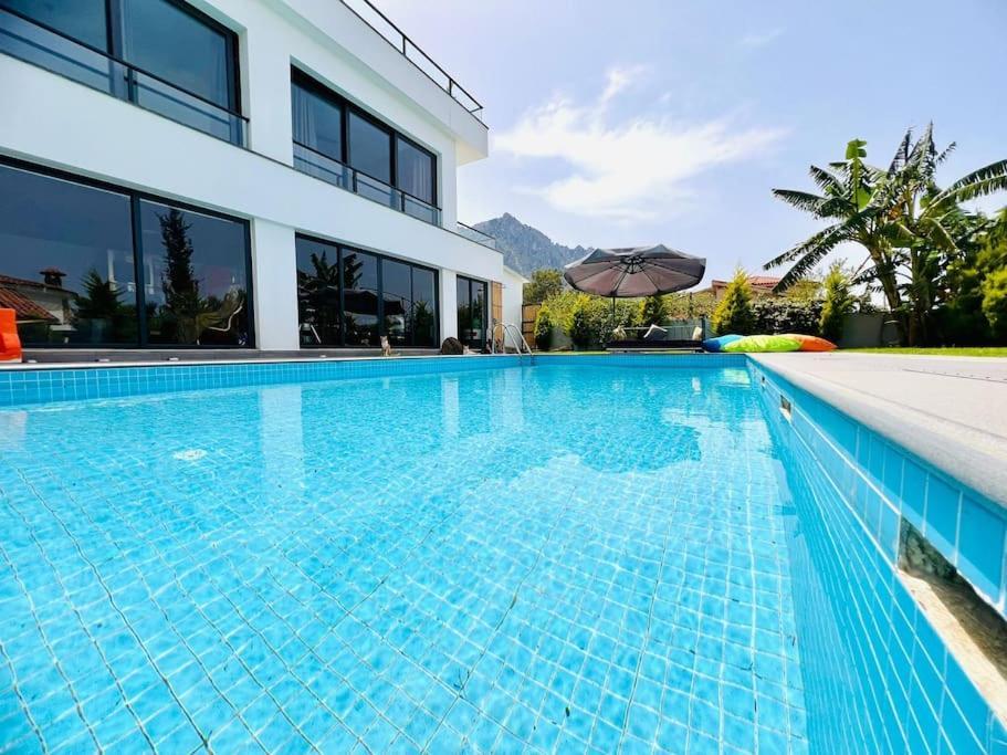 Karmi'De Rueya Gibi Tatil Villa Kyrenia  Exterior photo