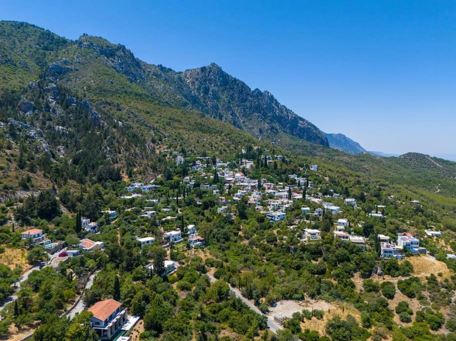 Karmi'De Rueya Gibi Tatil Villa Kyrenia  Exterior photo